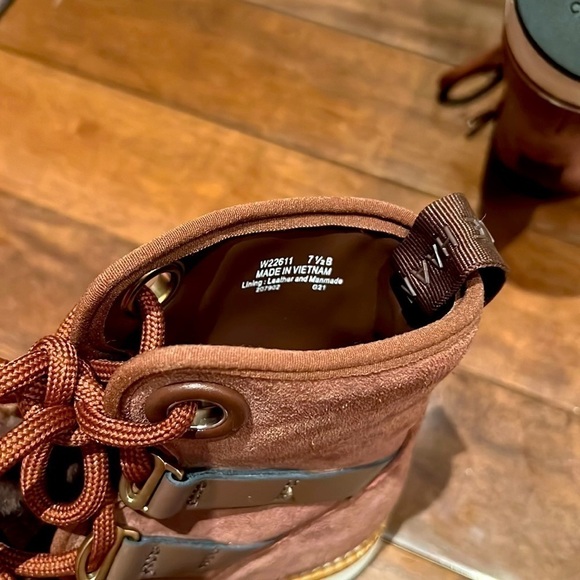 𝅺cole Haan l ZeroGrand Luxe Water Resistant Hiker Boot NWOT - Picture 5 of 6